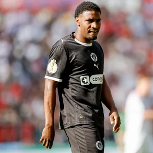 Oladapo Afolayan im DFB-Pokalspiel gegen Norderstedt
