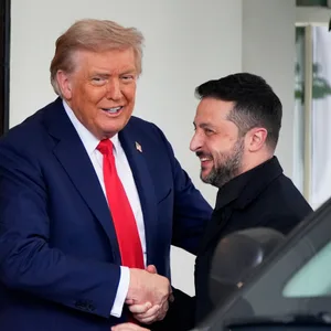 US-Präsident Donald Trump begrüßt den ukrainischen Staatschef Wolodymyr Selenskyj im Weißen Haus.