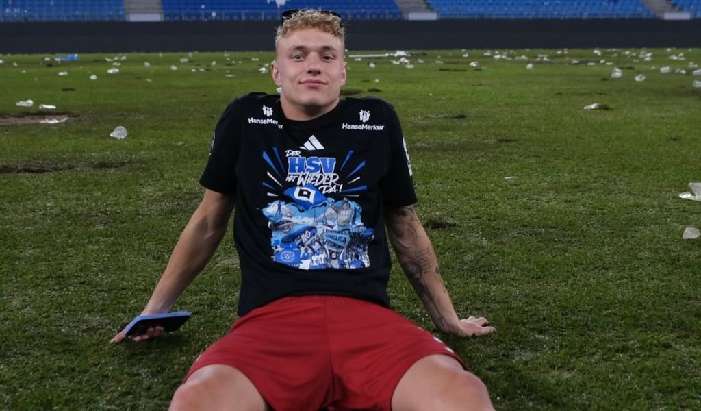 Wechsel-offziell-Gefeierter-Karabec-richtet-letzte-Worte-an-den-HSV
