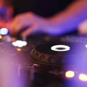 DJ Pult