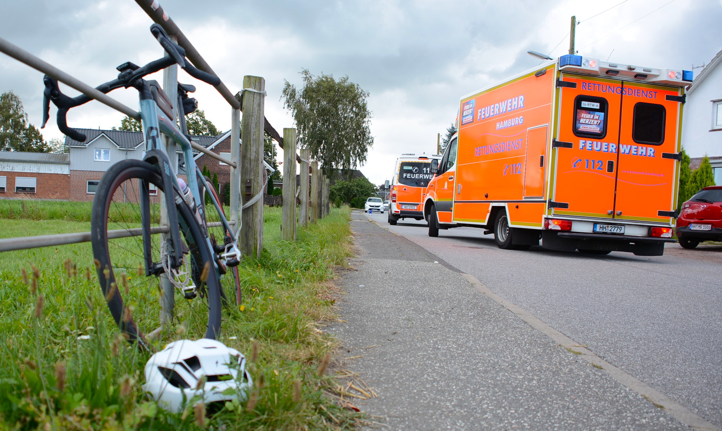Der Fahrradfahrer wurde schwer verletzt.