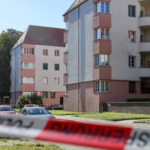 In diesem Wohngebiet in Leipzig-Reudnitz soll ein 37-Jähriger seine Ex-Partnerin getötet und sein Kind schwer verletzt haben.