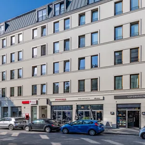 Gebäude