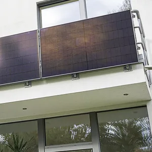 Der Verein „SoliSolar“ aus Hamburg-Lokstedt möchte ein Förderprogramm für Balkonkraftwerke unterstützen.