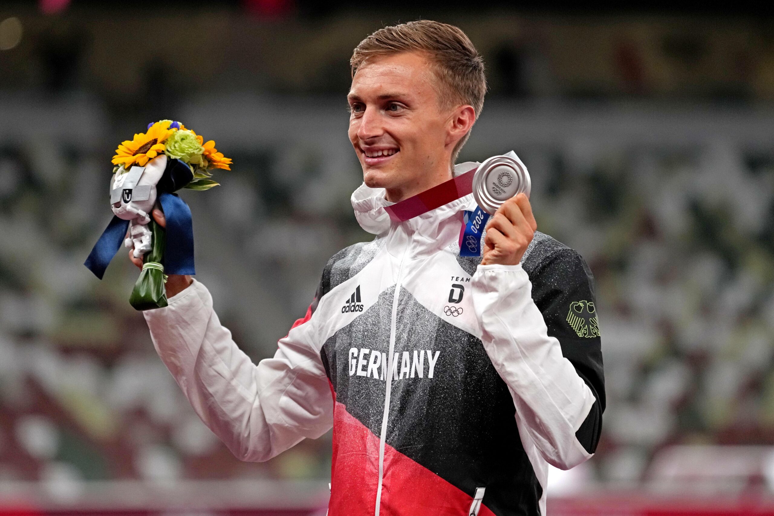 Jonathan Hilbert mit Olympia-Silbermedaille