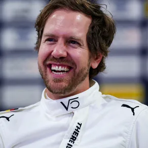 Sydney, Australien: Sebastian Vettel aus Deutschland fährt am 7. März 2025 im Nations Cup beim Race of Champions im Accor Stadium.