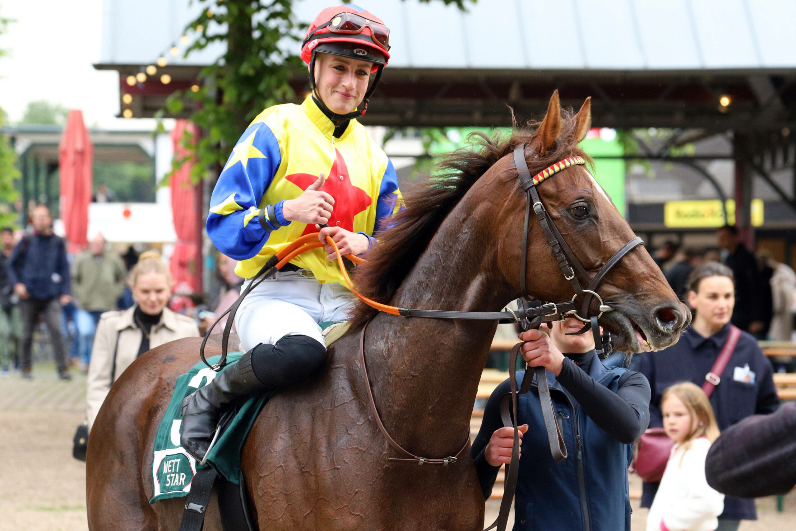Sybille Vogt mit Pferd Royal Spirit