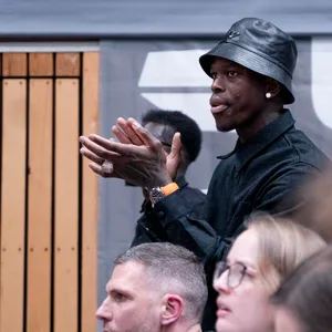 Dennis Schröder klatscht