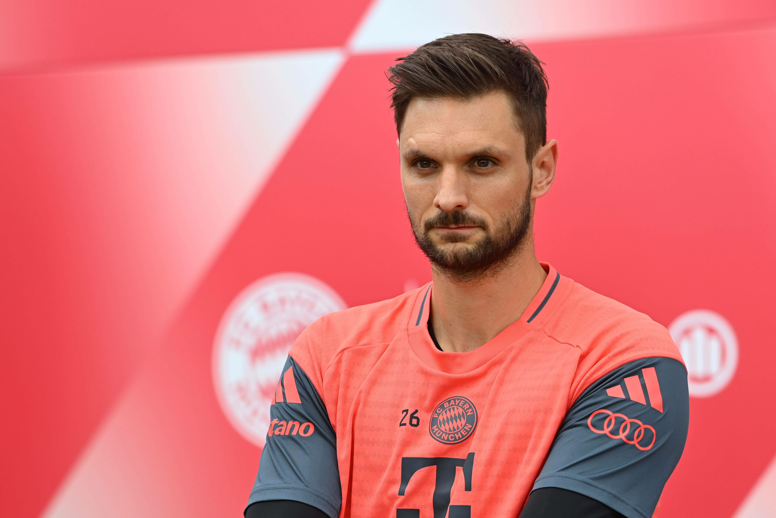 Sven Ulreich ist noch bis 2026 Ersatztorhüter beim FC Bayern München.