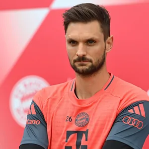 Sven Ulreich ist noch bis 2026 Ersatztorhüter beim FC Bayern München.