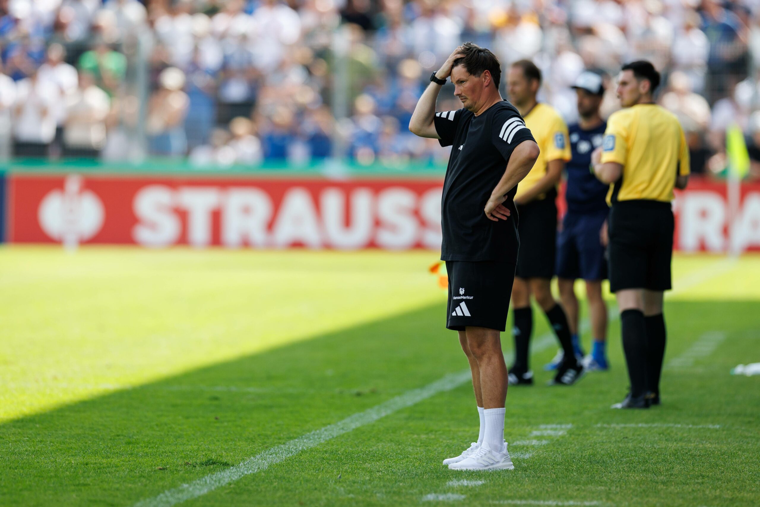 Merlin Polzin beim schwachen HSV-Auftritt in Pirmasens