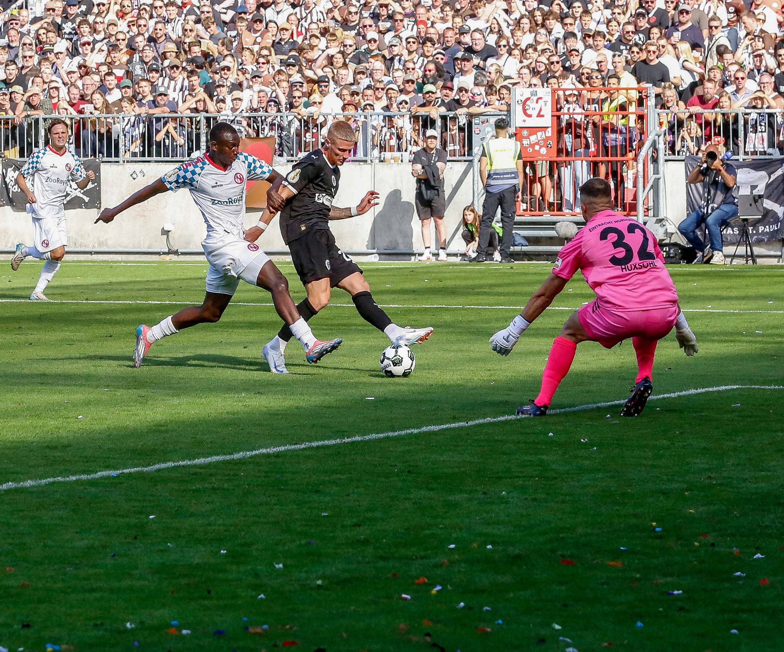 Louis Oppie hat eine Chance gegen Norderstedt
