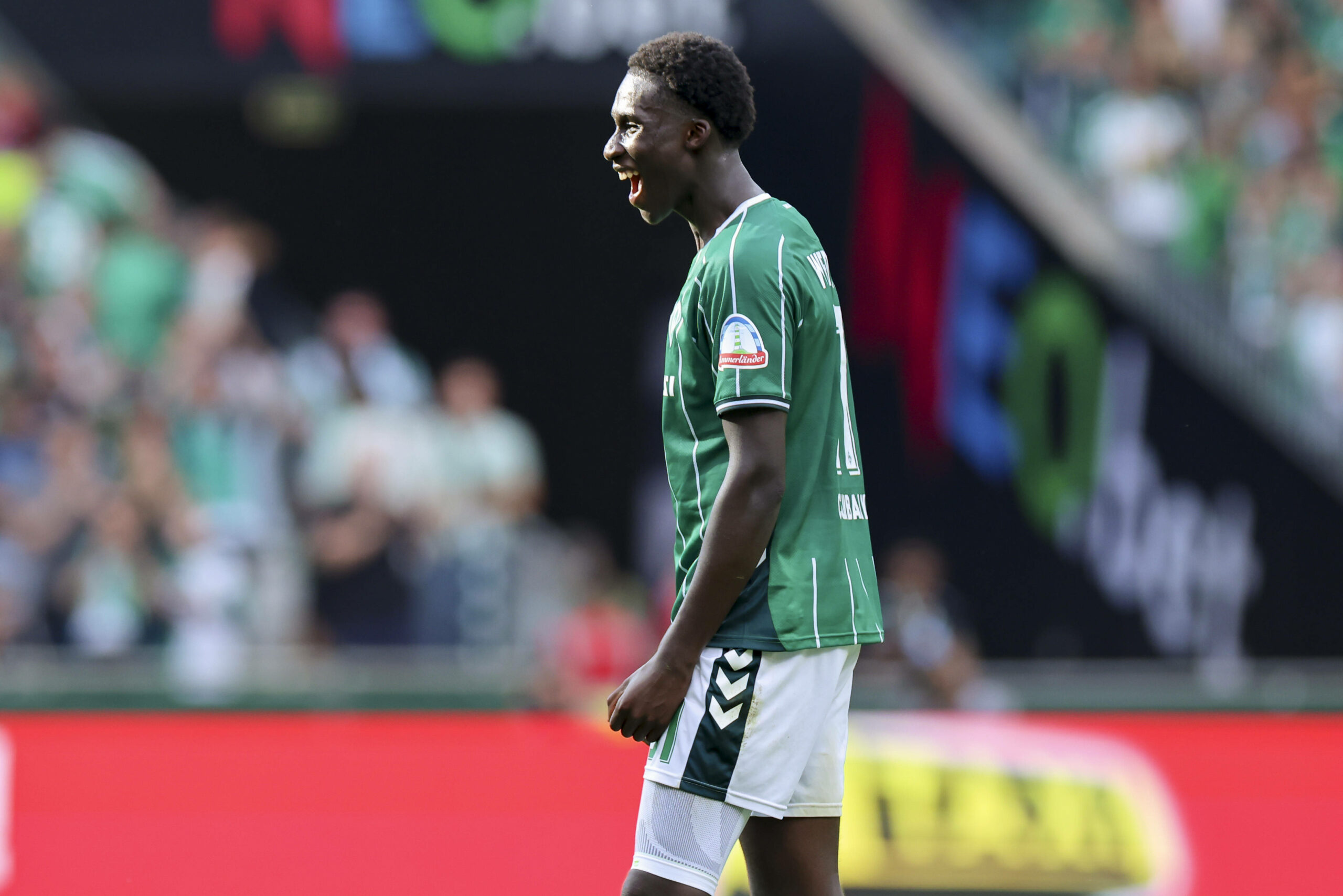 Karim Coulibaly jubelt