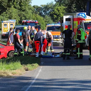 Weil sie nicht angeschnallt war, wurde eine 52-Jährige am Montag bei einem Unfall so schwer verletzt, dass sie starb.