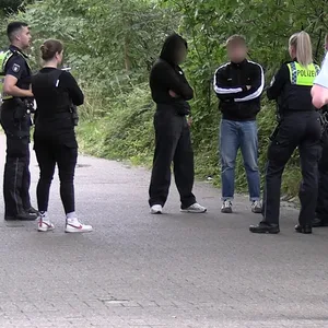 Die Polizei konnte schnell die Tatverdächtigen ausfindig machen.