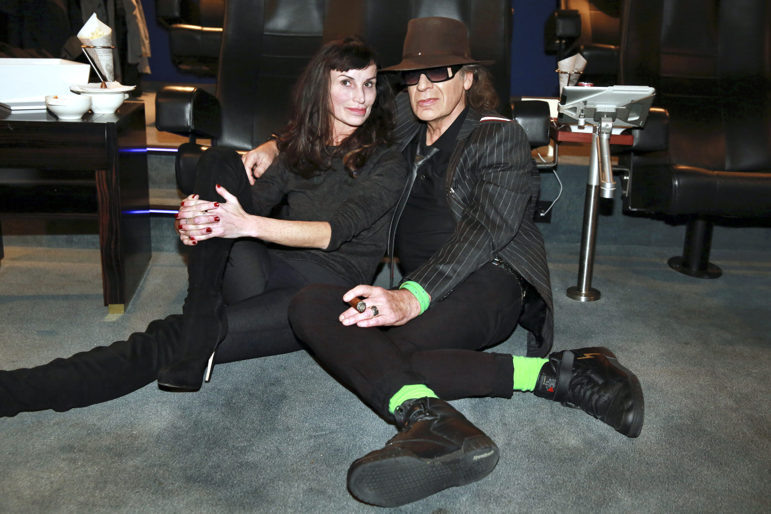 Langjährige MOPO-Promi-Reporterin Rike Schulz zusammen mit Udo Lindenberg im Jahr 2016.