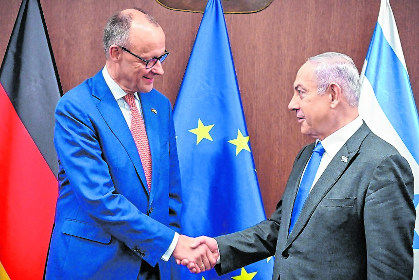 Friedrich Merz (CDU, l.) traf Israel-Premier Benjamin Netanjahu zuletzt 2024 – bevor er Kanzler wurde.