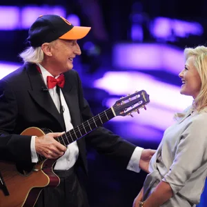 Kultkomiker Otto Waalkes und Schlagerikone Helene Fischer im Jahr 2015 (Archibild).
