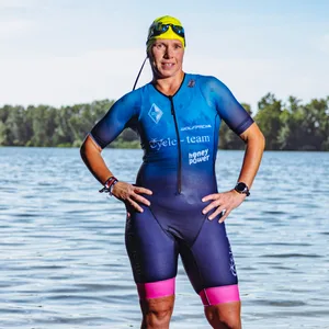 Triathletin Catharina Garbers vor einem Triathlon