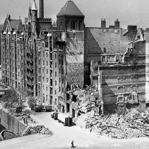 Archivbild zeigt eine Ruine in der Speicherstadt