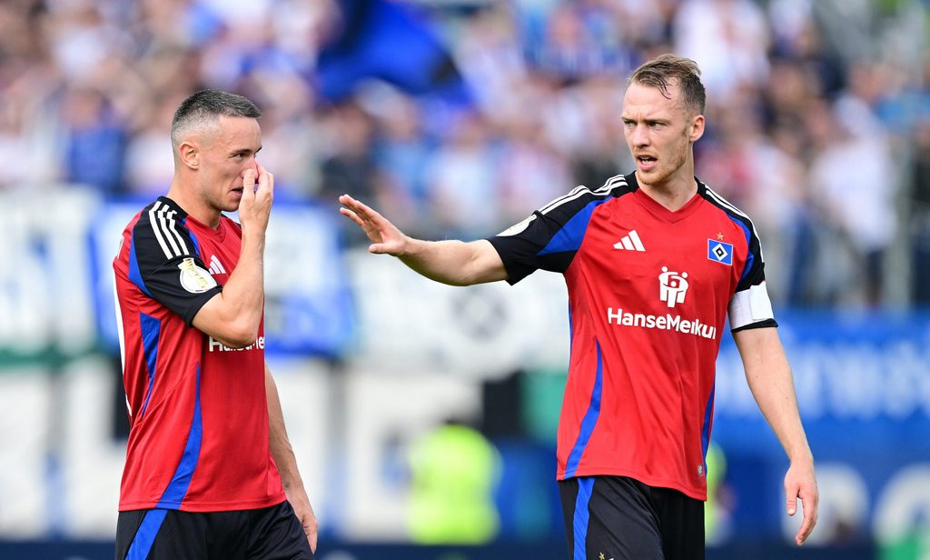 Ein Bild, das man so wohl nicht mehr sehen wird: Für Silvan Hefti (l.) und Sebastian Schonlau scheint die Zeit beim HSV abzulaufen.