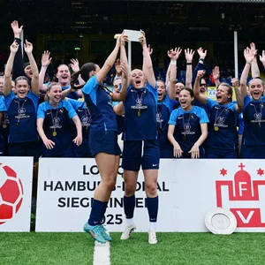 Victoria Hamburg bejubelt den Frauen-Pokalsieg
