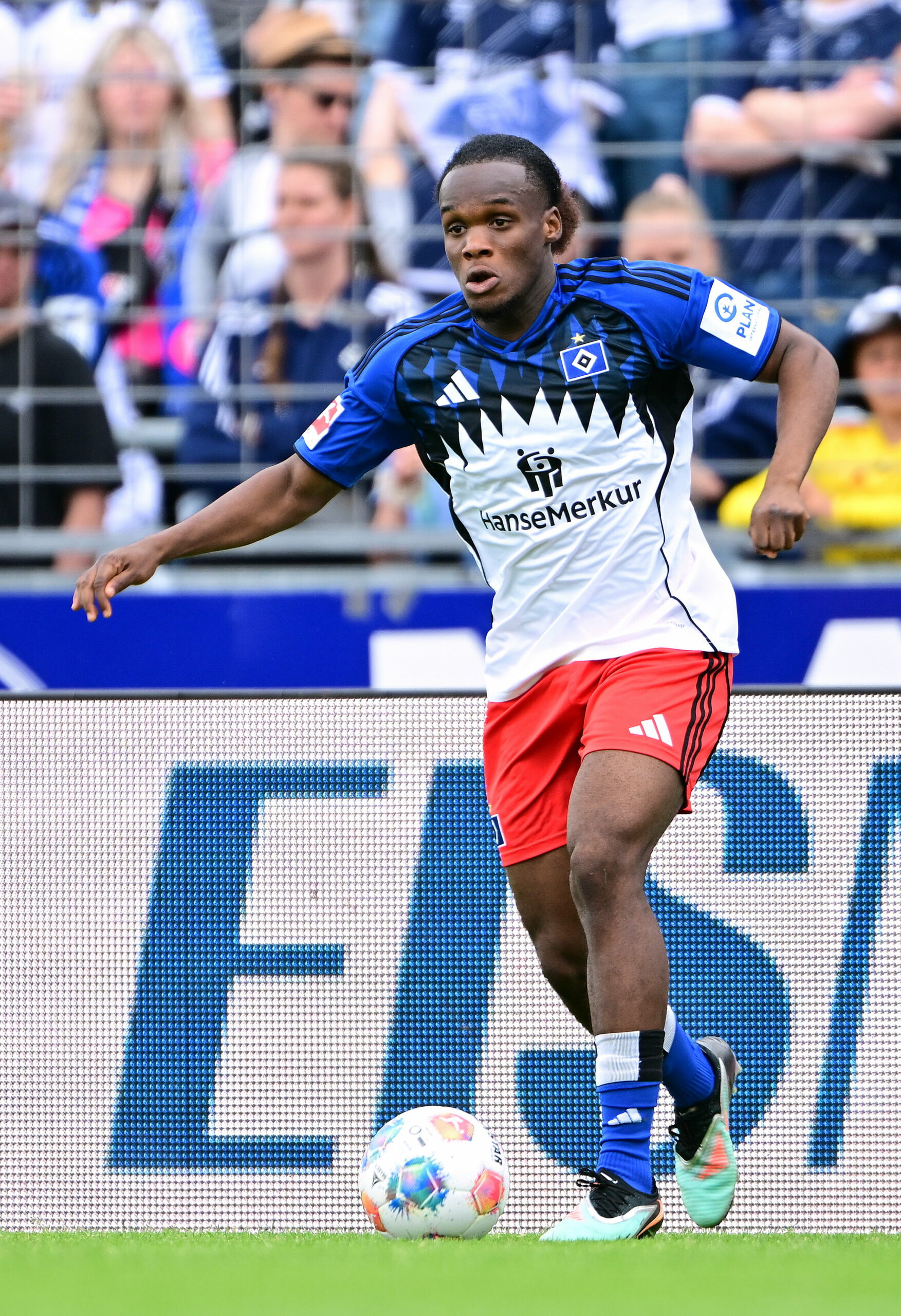 Maurice Boakye wechselte im Februar zum HSV – und das bereits zum zweiten Mal. Für die Profis kam er bereits Anfang Juli beim Testspiel in Oldenburg zum Einsatz.