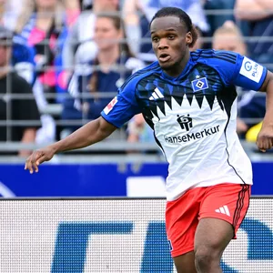 Maurice Boakye wechselte im Februar zum HSV – und das bereits zum zweiten Mal. Für die Profis kam er bereits Anfang Juli beim Testspiel in Oldenburg zum Einsatz.
