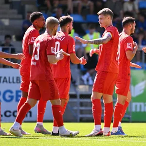 St. Pauli jubelt im Testspiel