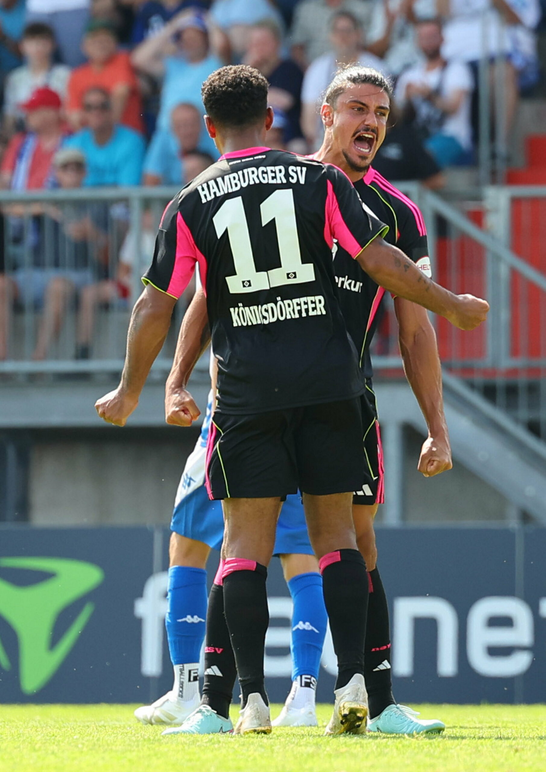 Guilerme Ramos bejubelt sein Ausgleichstor in Pirmasens