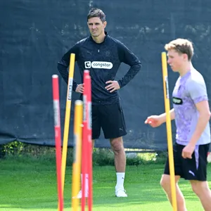 Johannes Flum im Training des FC St. Pauli