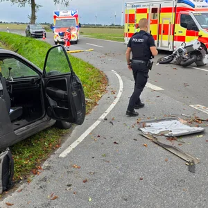 Die Unfallstelle in Trennewurth (Kreis Dithmarschen).