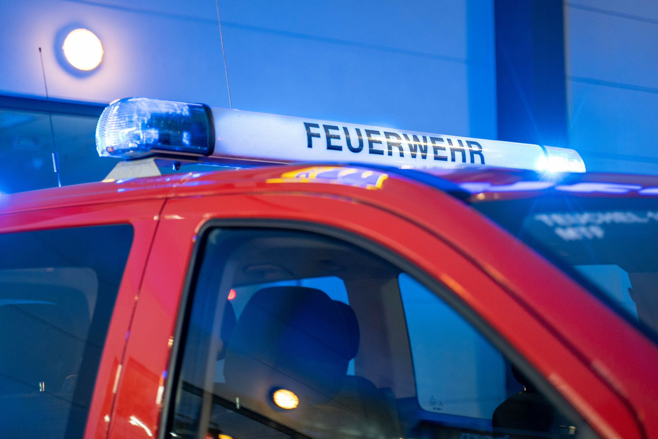 Wegen Brandstiftung steht ein 45-Jähriger ab Donnerstag vor dem Harburger Amtsgericht. (Symbolbild)