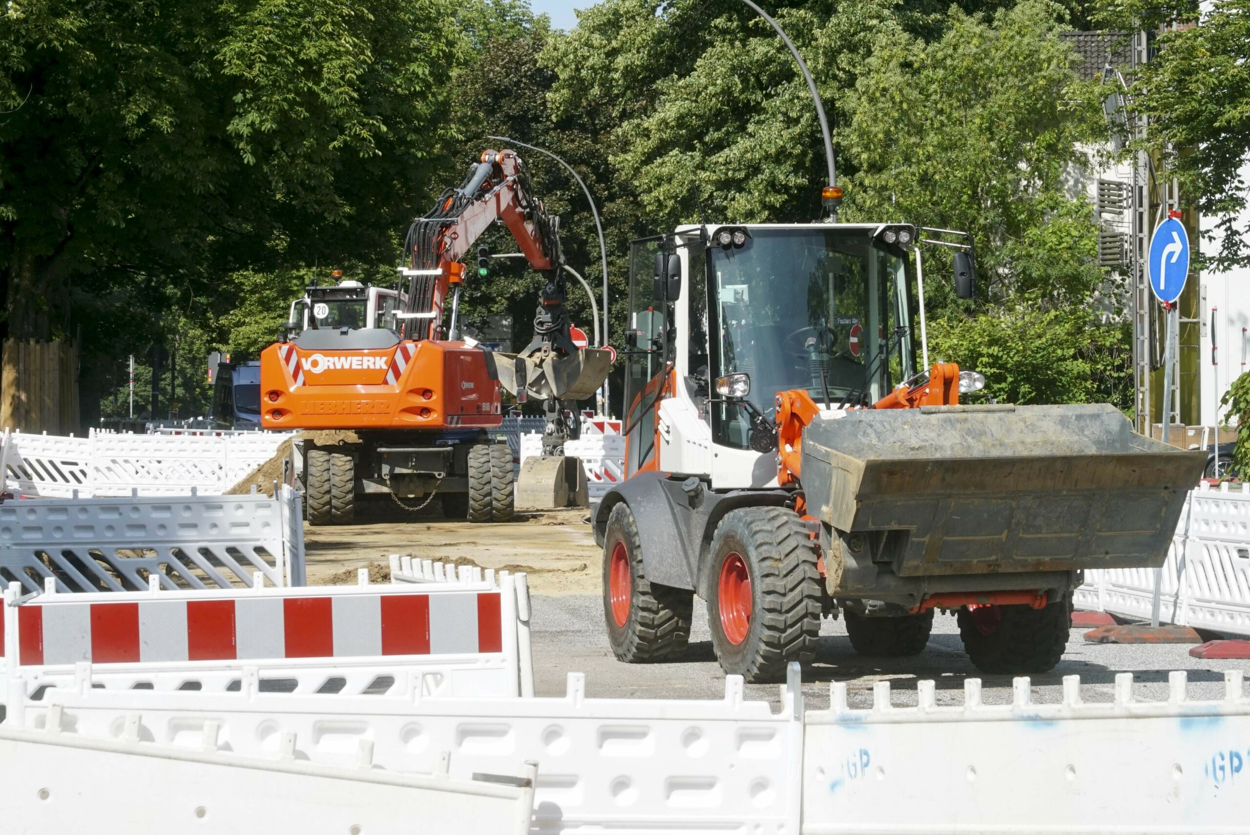 Seit Anfang Juni wird auf der Elbchaussee in Ottensen gebaut.