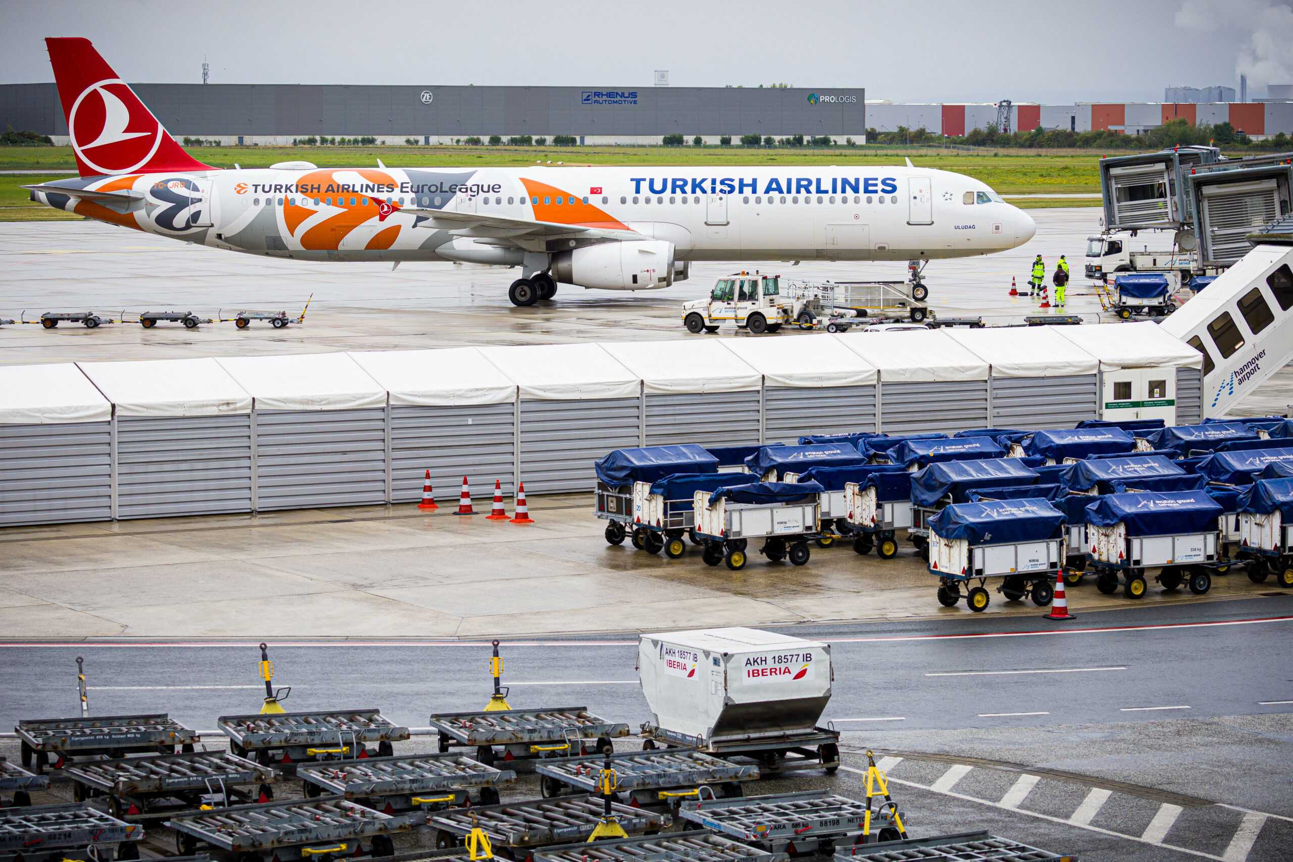 Flugzeug Turkish Airlines Langenhagen