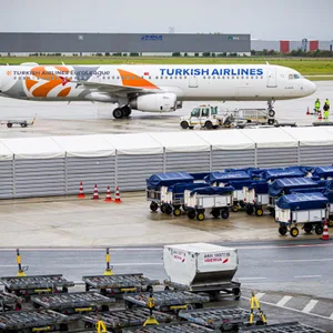 Flugzeug Turkish Airlines Langenhagen