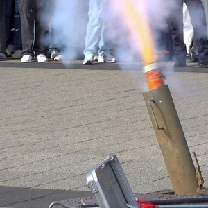 An den Landungsbrücken wurde am Warntag eine Böllerschussanlage getestet.