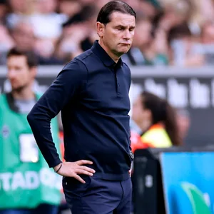 Gerardo Seoane während des Spiels gegen Werder Bremen