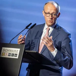 Bundeskanzler Friedrich Merz (CDU) spricht beim Schwarz Ecosystem Summit.