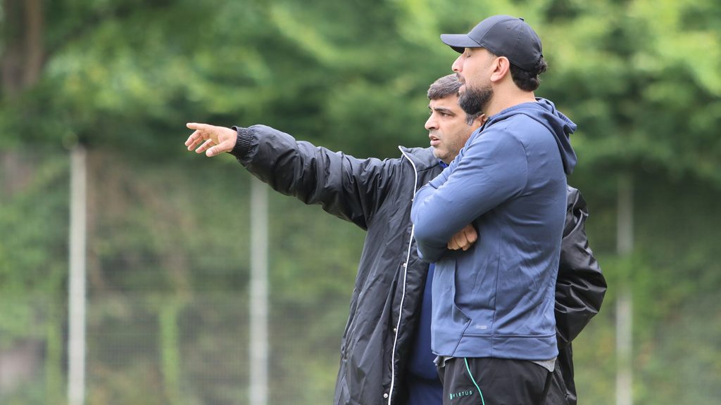BSV Coach Dhanesh Wadhwa mit seinem Trainerpartner Nakibullah Bashar.