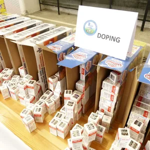 Ende März stellten Ermittler des Zollfahndungsamts Hamburg große Mengen an Dopingmitteln, Drogen, Bargeld und Goldbarren sicher.