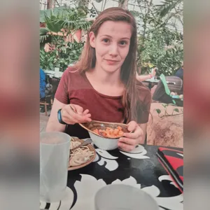 Wer hat Emma gesehen? Die 27-Jährige aus Bad Segeberg wurde zuletzt am Donnerstagvormittag gesehen.
