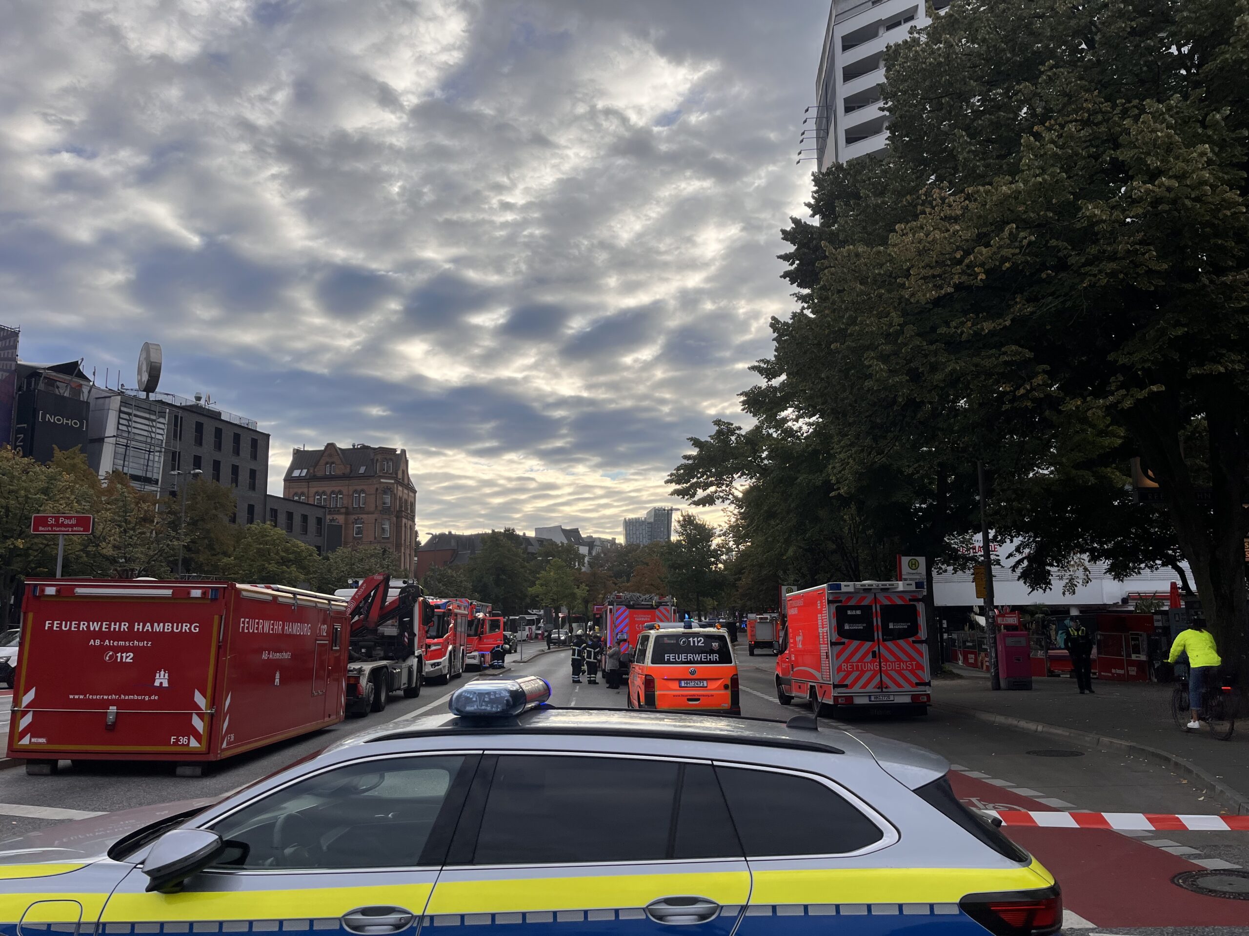 Feuer in Tiefgarage auf St. Pauli – Großalarm