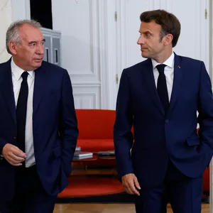 Noch-Premier Francois Bayrou (l.) mit Frankreichs Staatspräsident Emmanuel Macron.