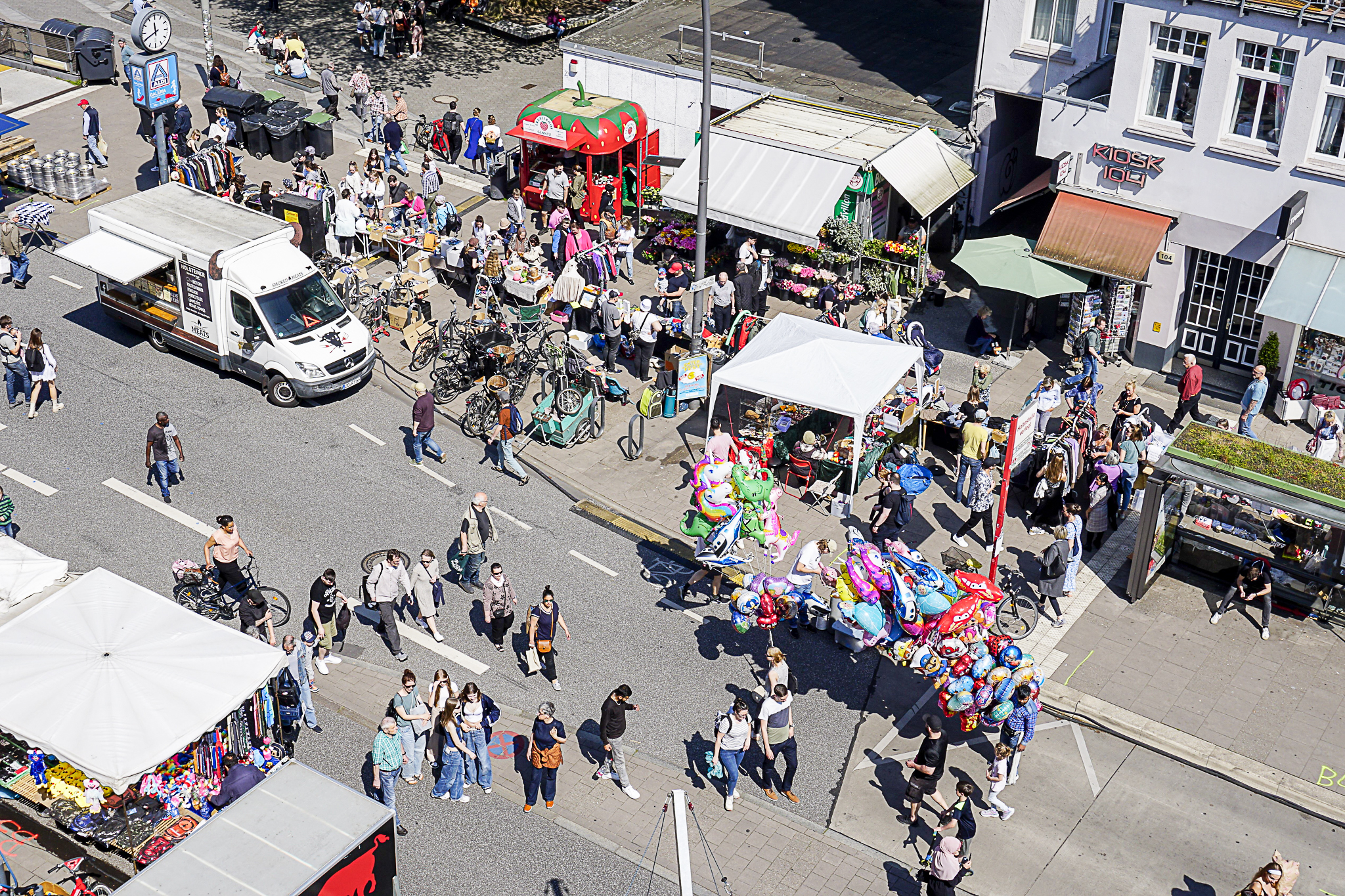 Das Eimsbütteler 750-Jahr-Fest kann nicht auf der Osterstraße stattfinden. (Archiv)
