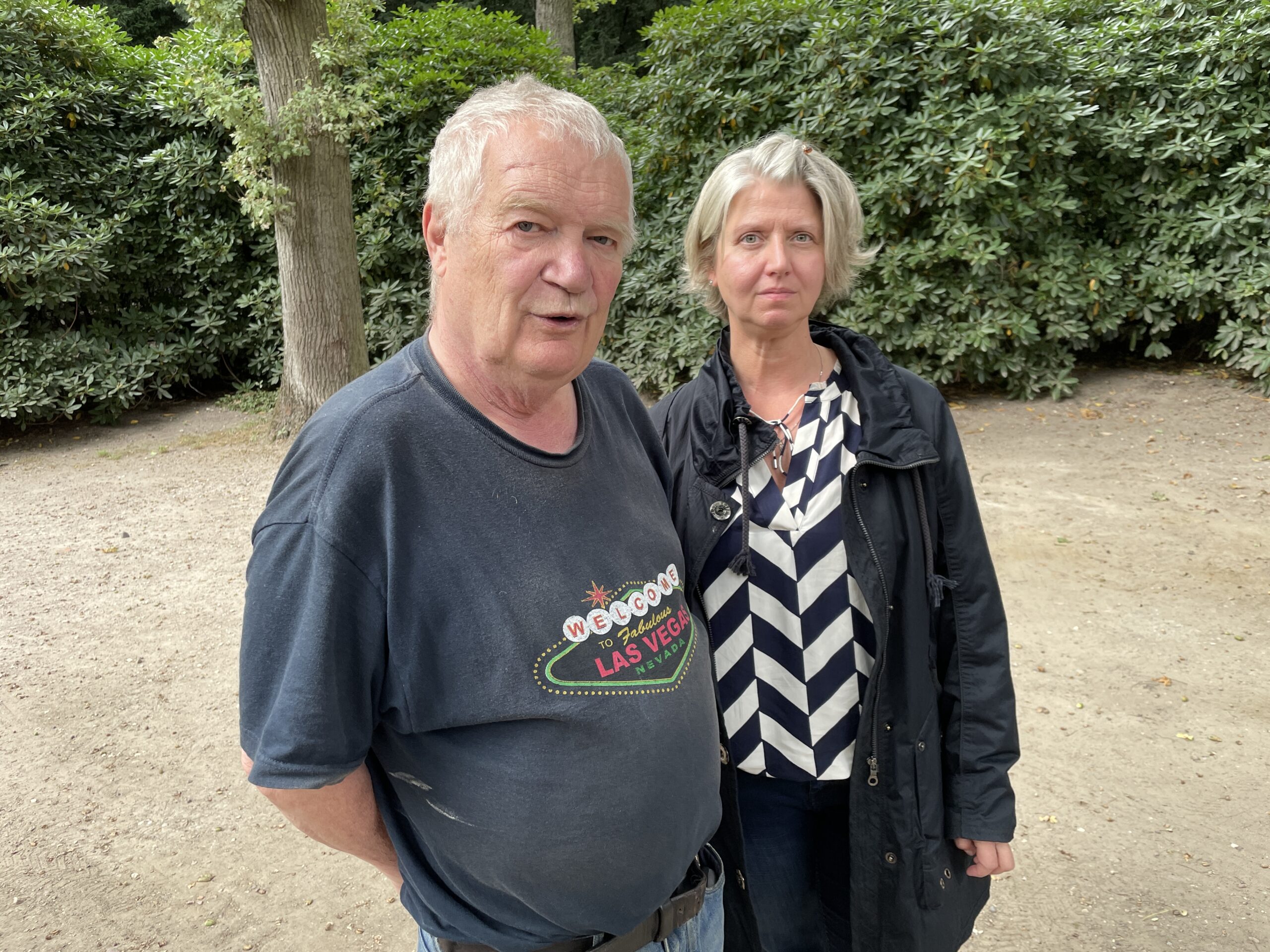Für den Tod ihres Vaters ist er mitverantwortlich: Ex-Rocker Günther „Conny“ Hartmann beim Treffen mit Anja Michaelsen vor einigen Tagen.