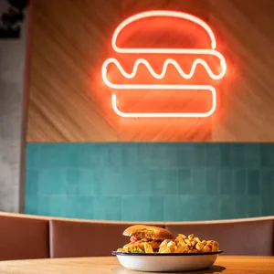 Die Hamburger Burger-Kette „Otto’s“ ändert ihren Namen.