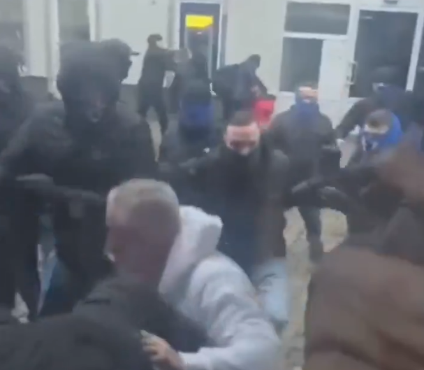 Schlägerei von HSV-Hooligans