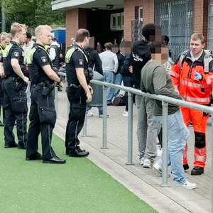 Die Polizei musste bei dem Spiel in Harburg eingreifen.
