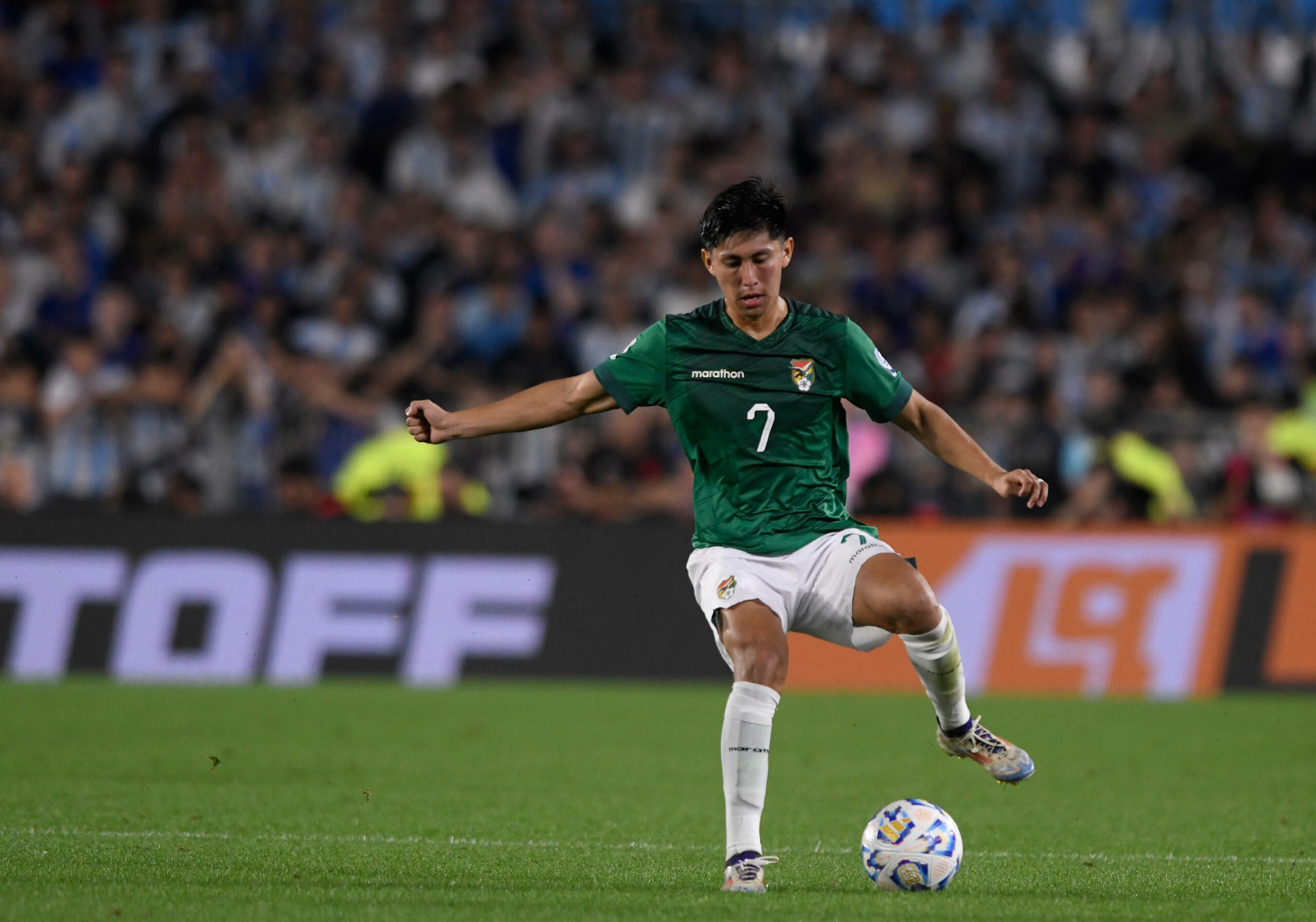 Miguelito am Ball.